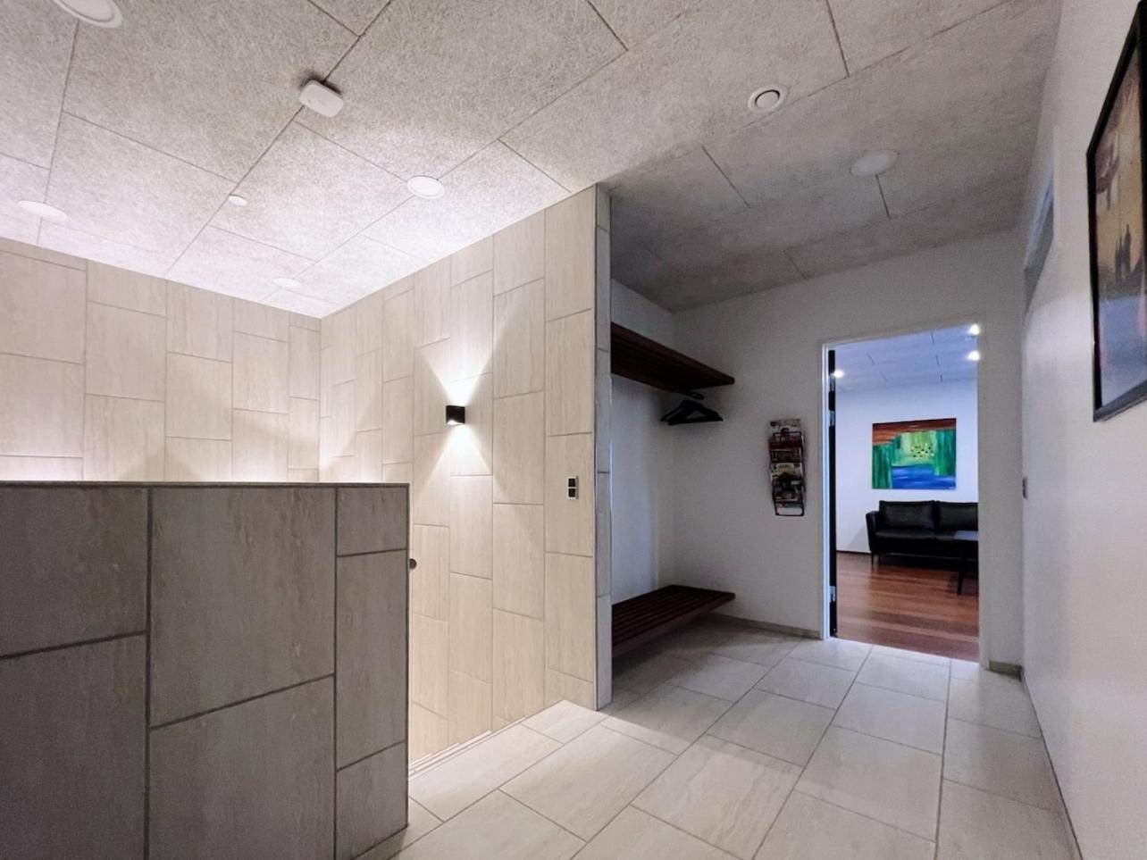 Stunning Ocean View Penthouse Apartment Oravik Dış mekan fotoğraf