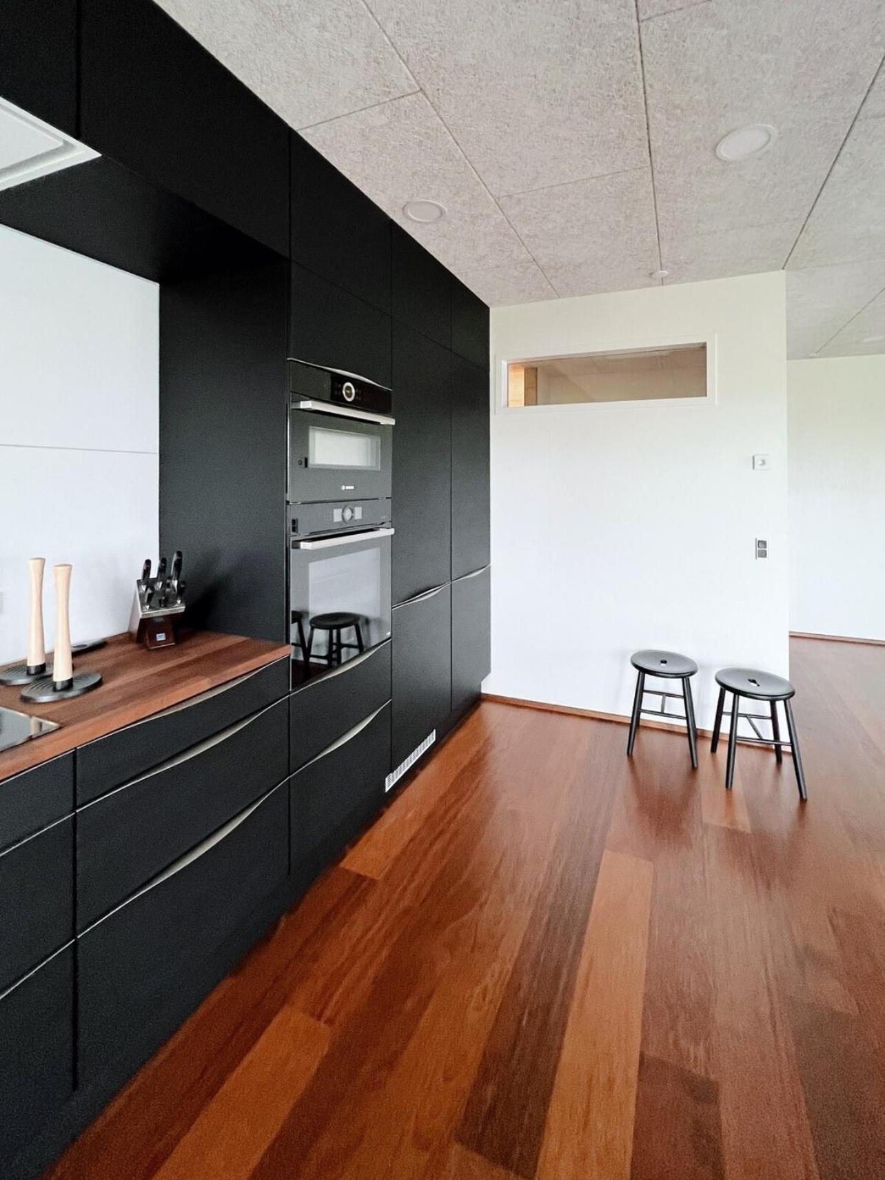 Stunning Ocean View Penthouse Apartment Oravik Dış mekan fotoğraf